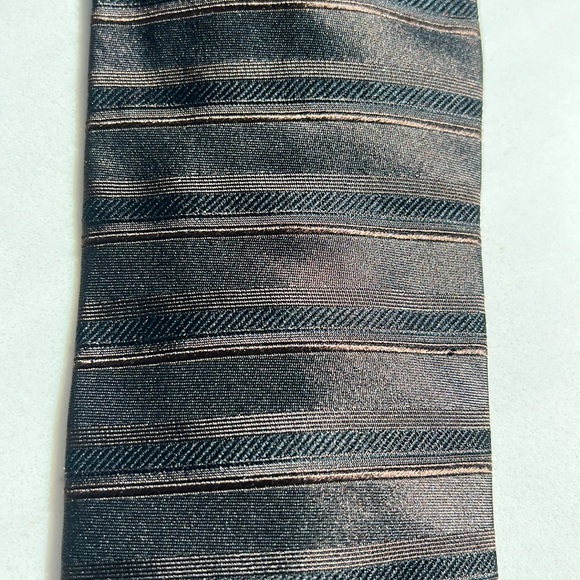 Hugo Boss vintage tie - Picture 1 of 5